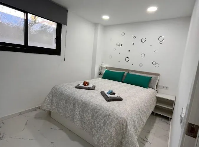 Aparthotel Rosa De Abril