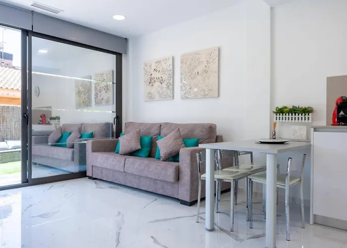 Rosa De Abril Aparthotel